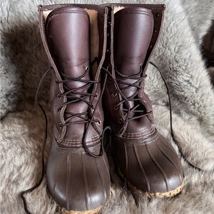 LLBEAN boots shearling lined 10 inch, size 7